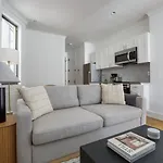 Blueground Lenox Hill In-Unit Wd Nr Hospital Nyc-1518